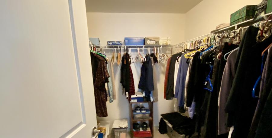 Walk in closet