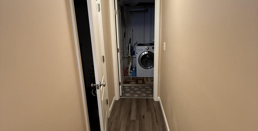 1st floor hallway