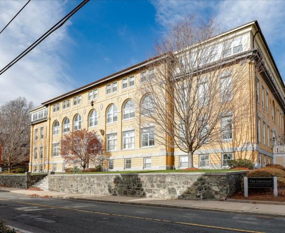 The Glenwood Condominium